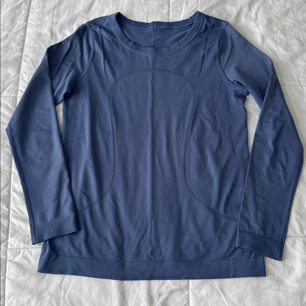 Lululemon Blue Long Sleeve Top NWOT
